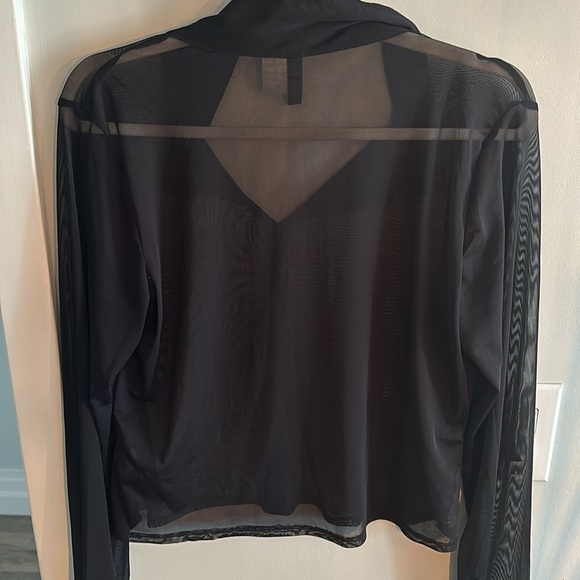 H&M Mesh Cropped Blouse - Picture 4 of 4